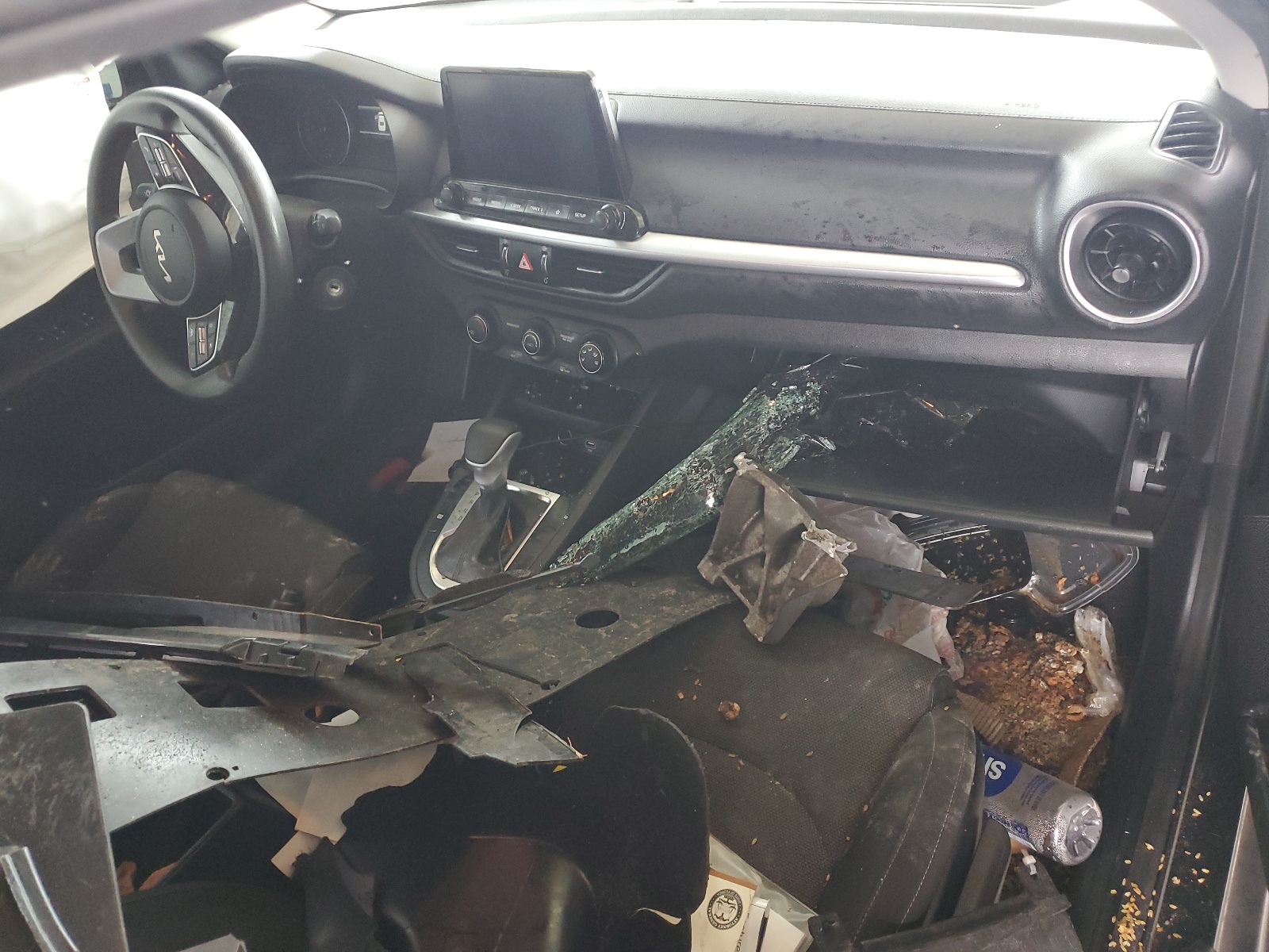 3KPF24AD8NE484396 2022 Kia Forte Fe