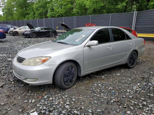 2004 Toyota Camry Le