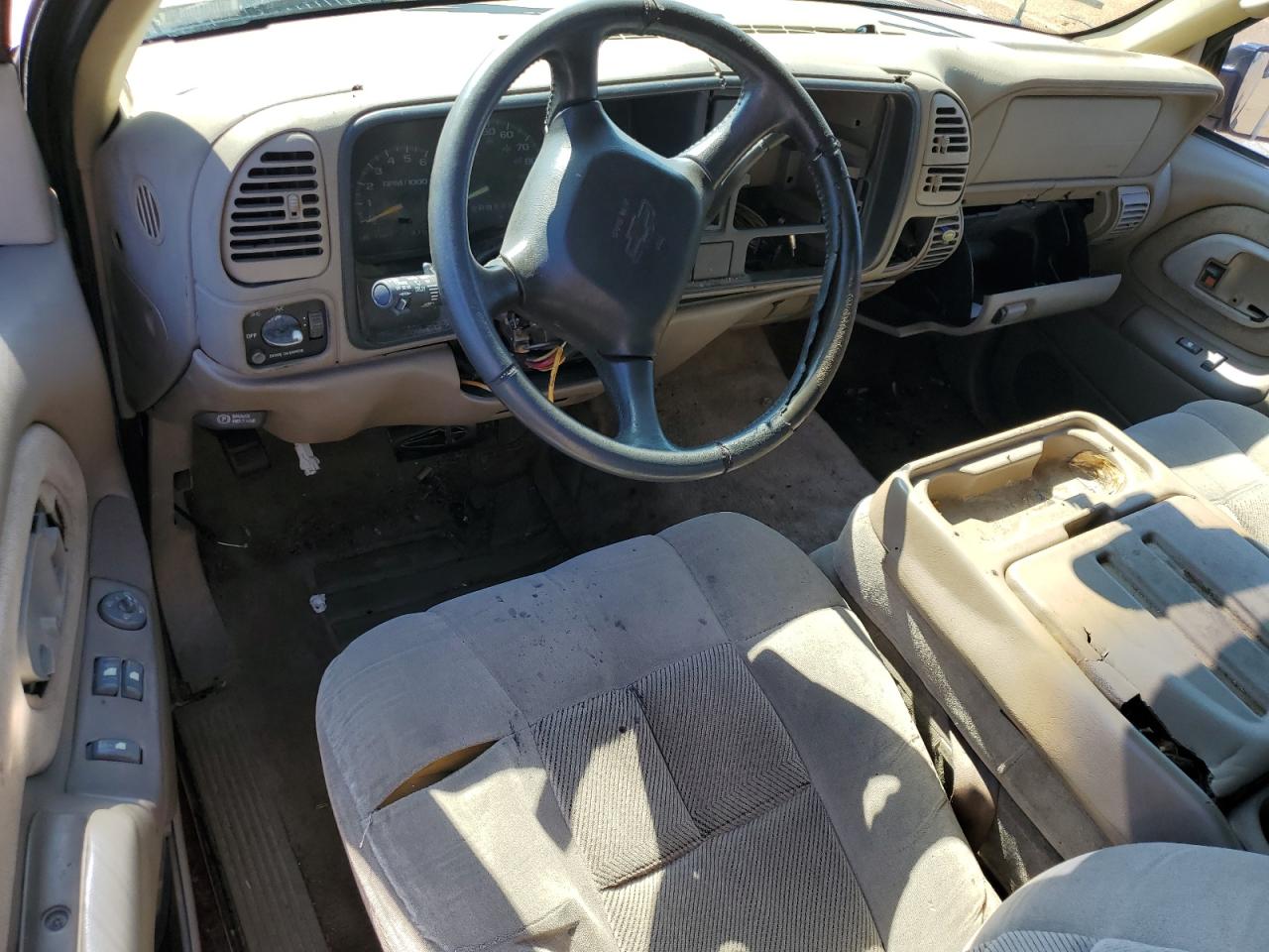 1998 Chevrolet Gmt-400 C1500 VIN: 2GBEC19R4W1214382 Lot: 54875434