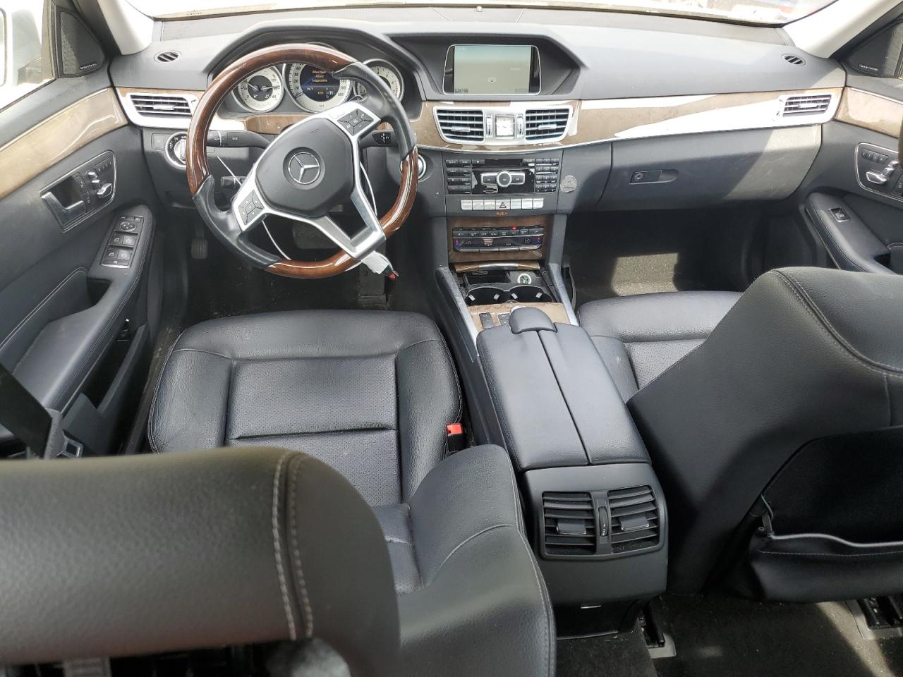 2014 Mercedes-Benz E 350 4Matic VIN: WDDHF8JB5EA922545 Lot: 55357774