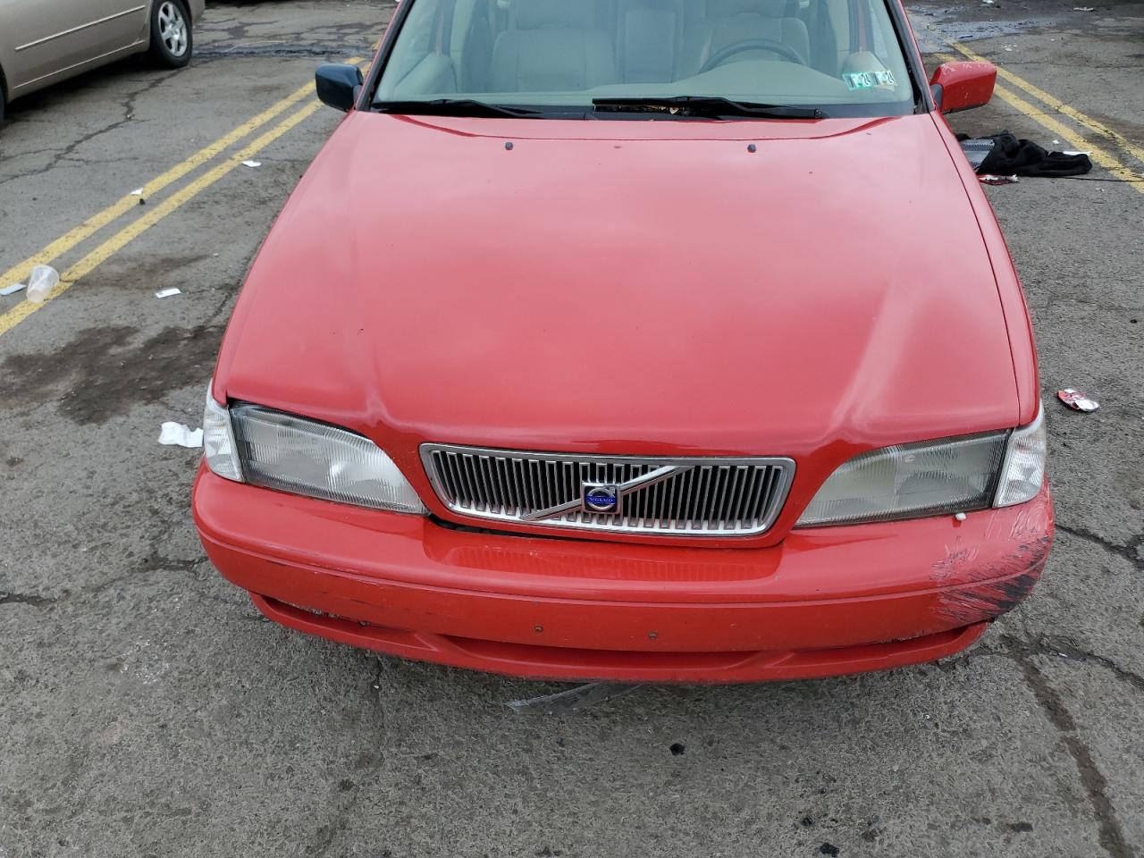 2000 Volvo V70 Base VIN: YV1LW61J0Y2666503 Lot: 53746344