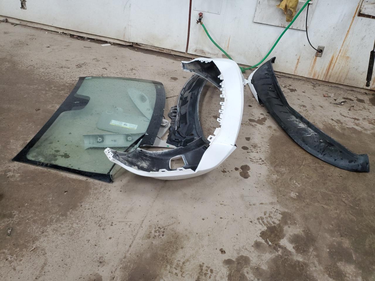 2016 Ram 1500 Sport VIN: 1C6RR7MT3GS175228 Lot: 55385094