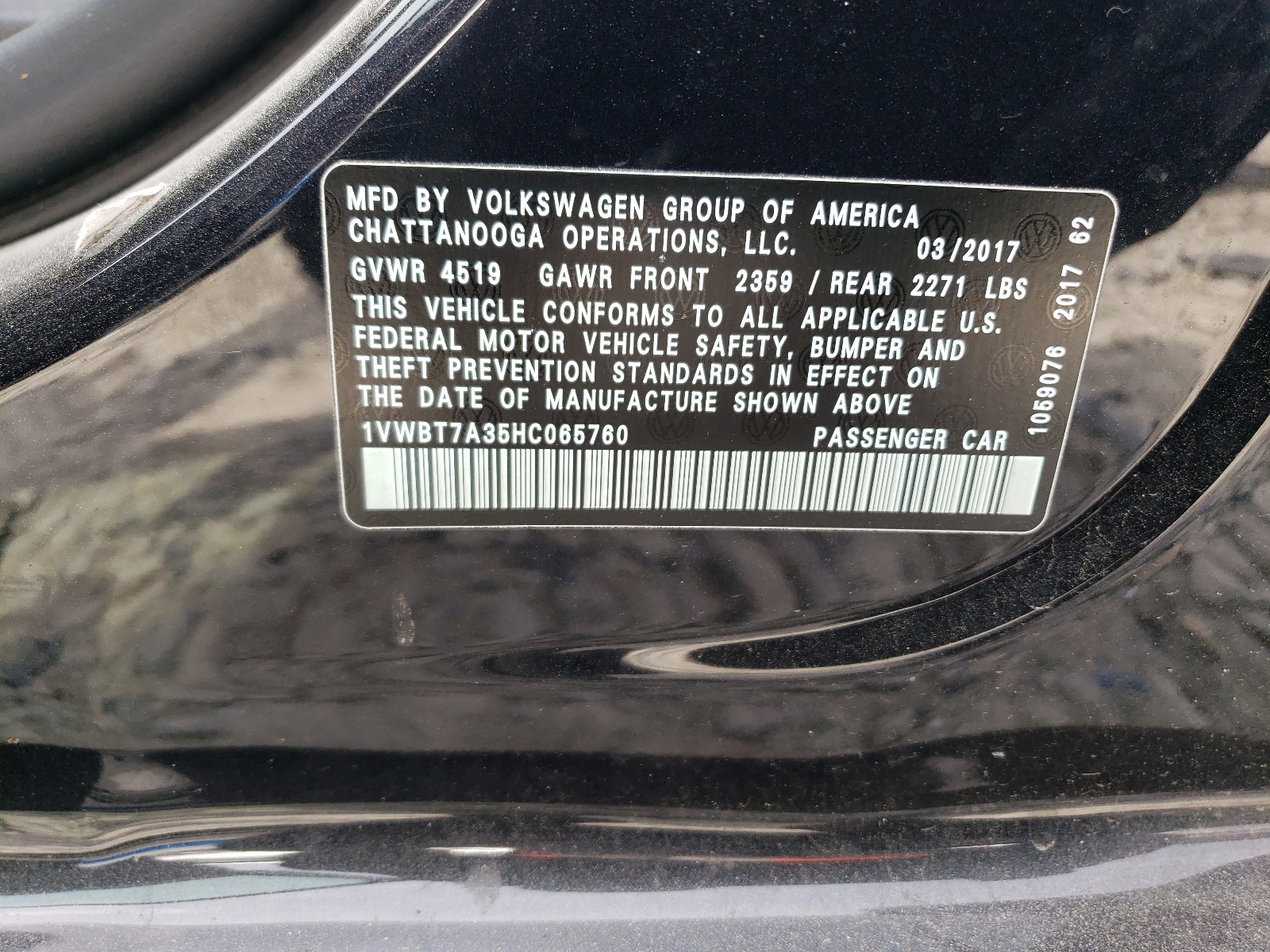1VWBT7A35HC065760 2017 Volkswagen Passat Se