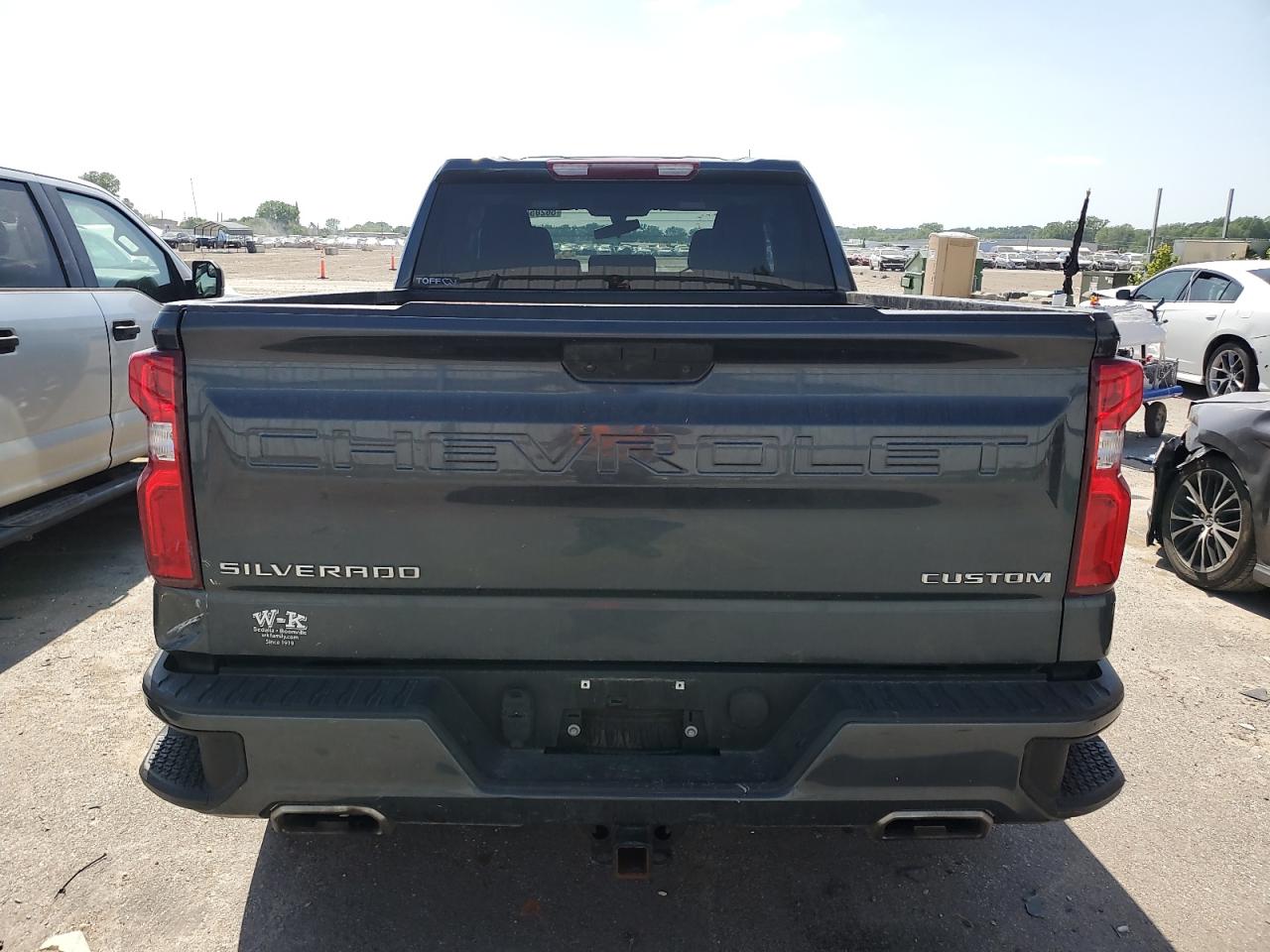 2021 Chevrolet Silverado K1500 Custom VIN: 1GCRYBEF4MZ153801 Lot: 56205864