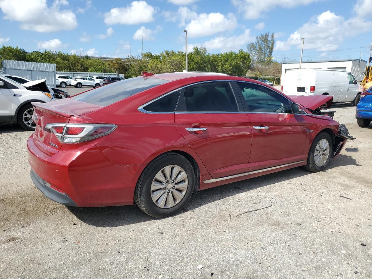 2016 Hyundai Sonata - Image 3