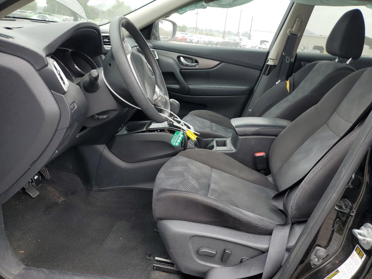 2015 Nissan Rogue S VIN: KNMAT2MV5FP502404 Lot: 55225544