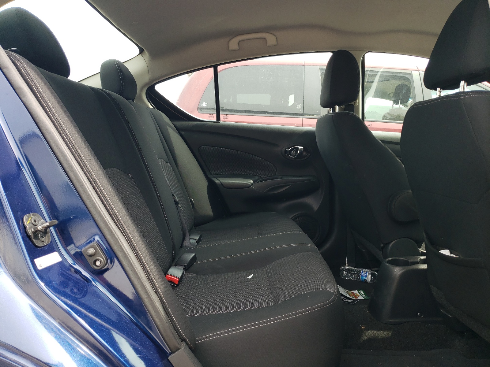 3N1CN7AP6JL841735 2018 Nissan Versa S