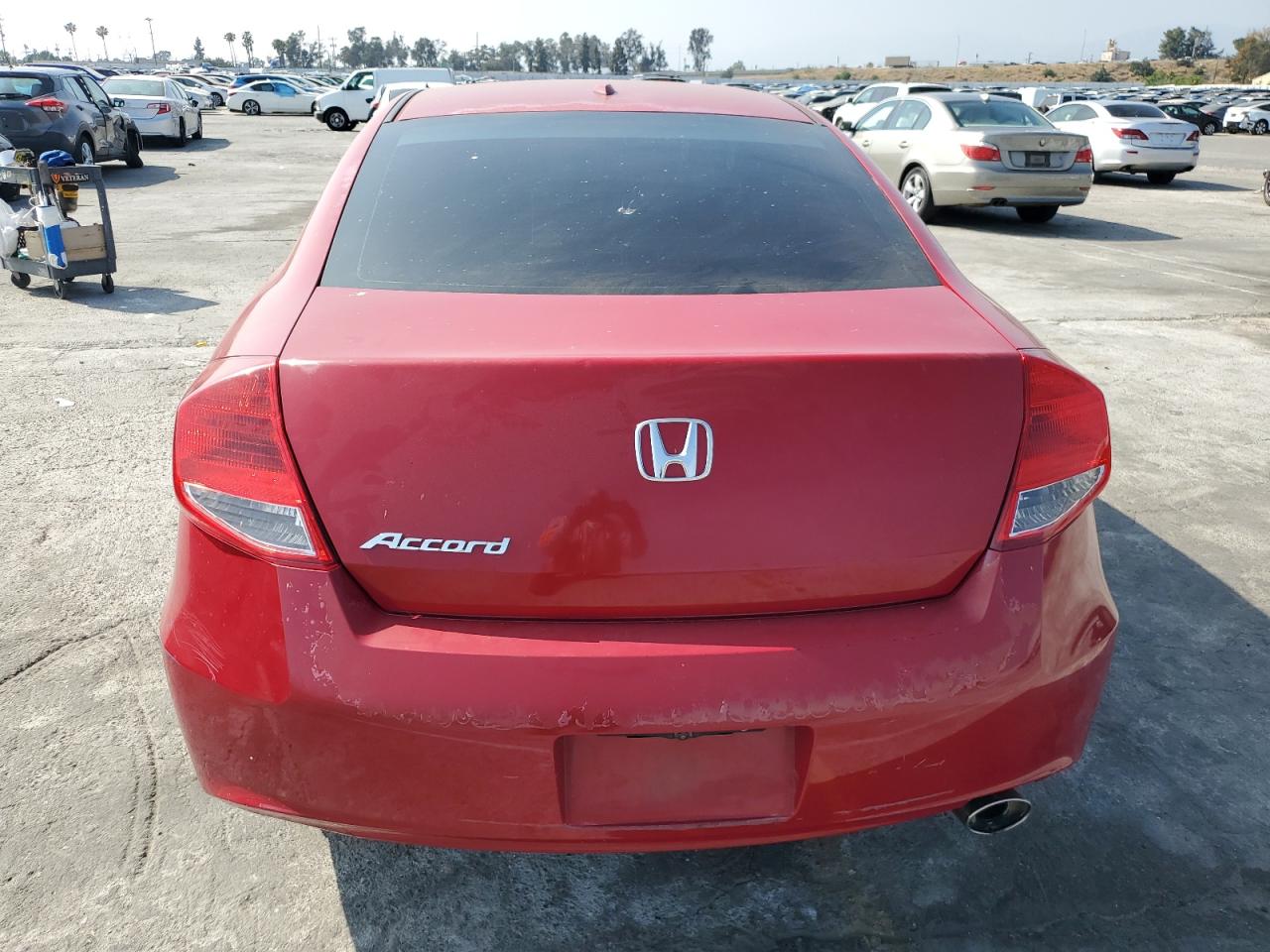 1HGCS1B89BA001324 2011 Honda Accord Exl