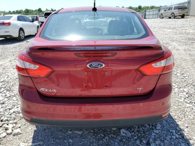 Седаны FORD FOCUS 2014 Красный
