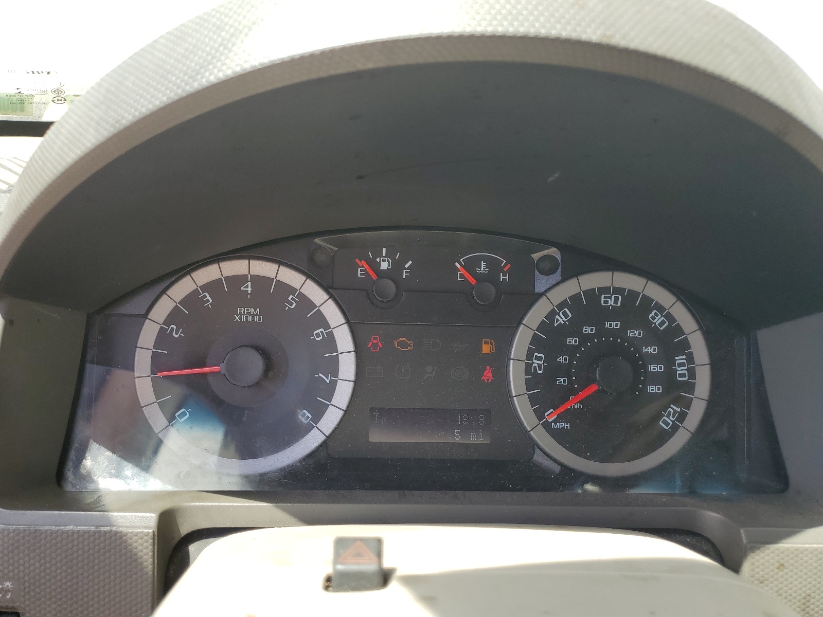 1FMCU0DG3BKA44960 2011 Ford Escape Xlt