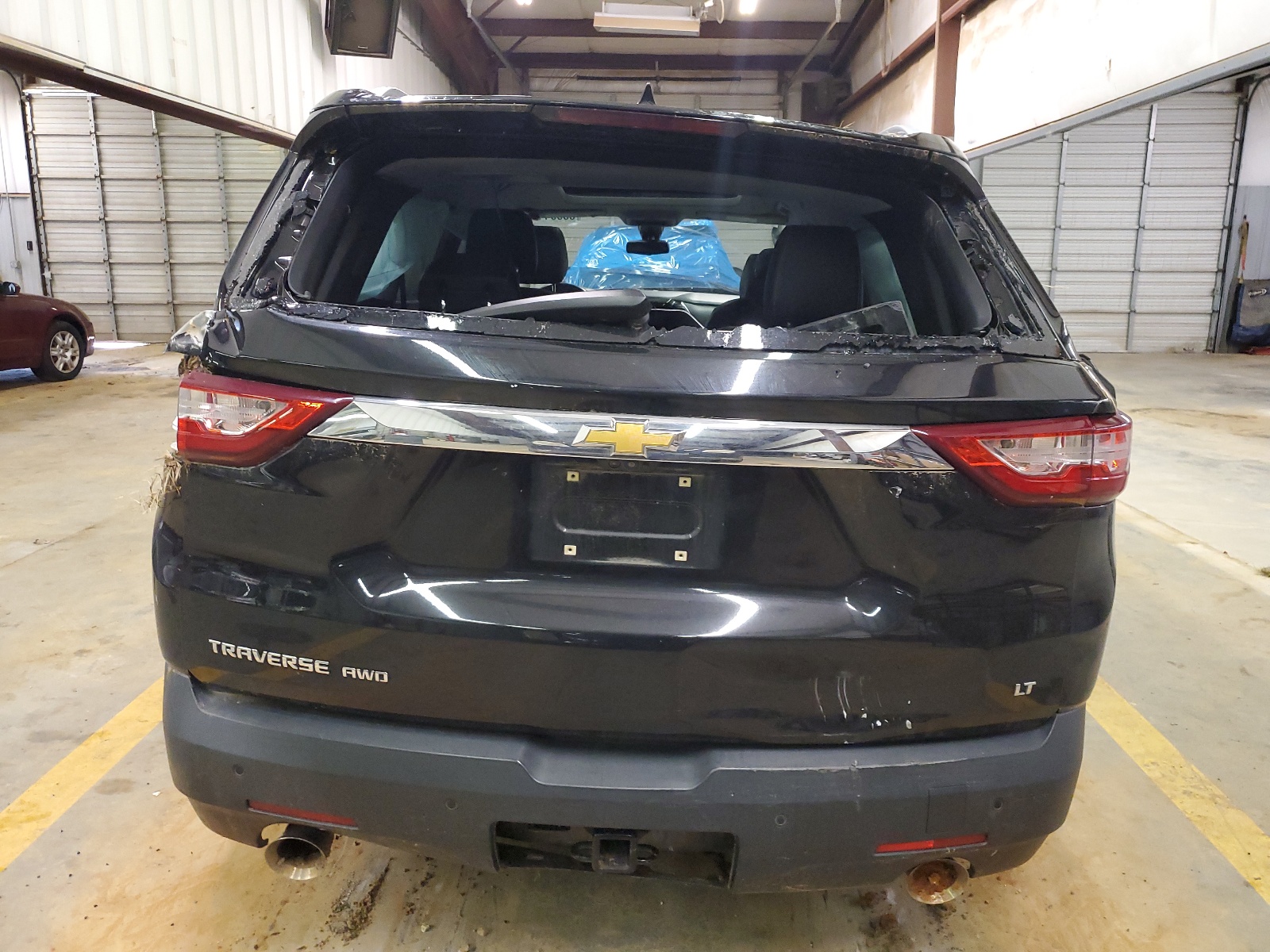 1GNEVHKW3JJ273914 2018 Chevrolet Traverse Lt