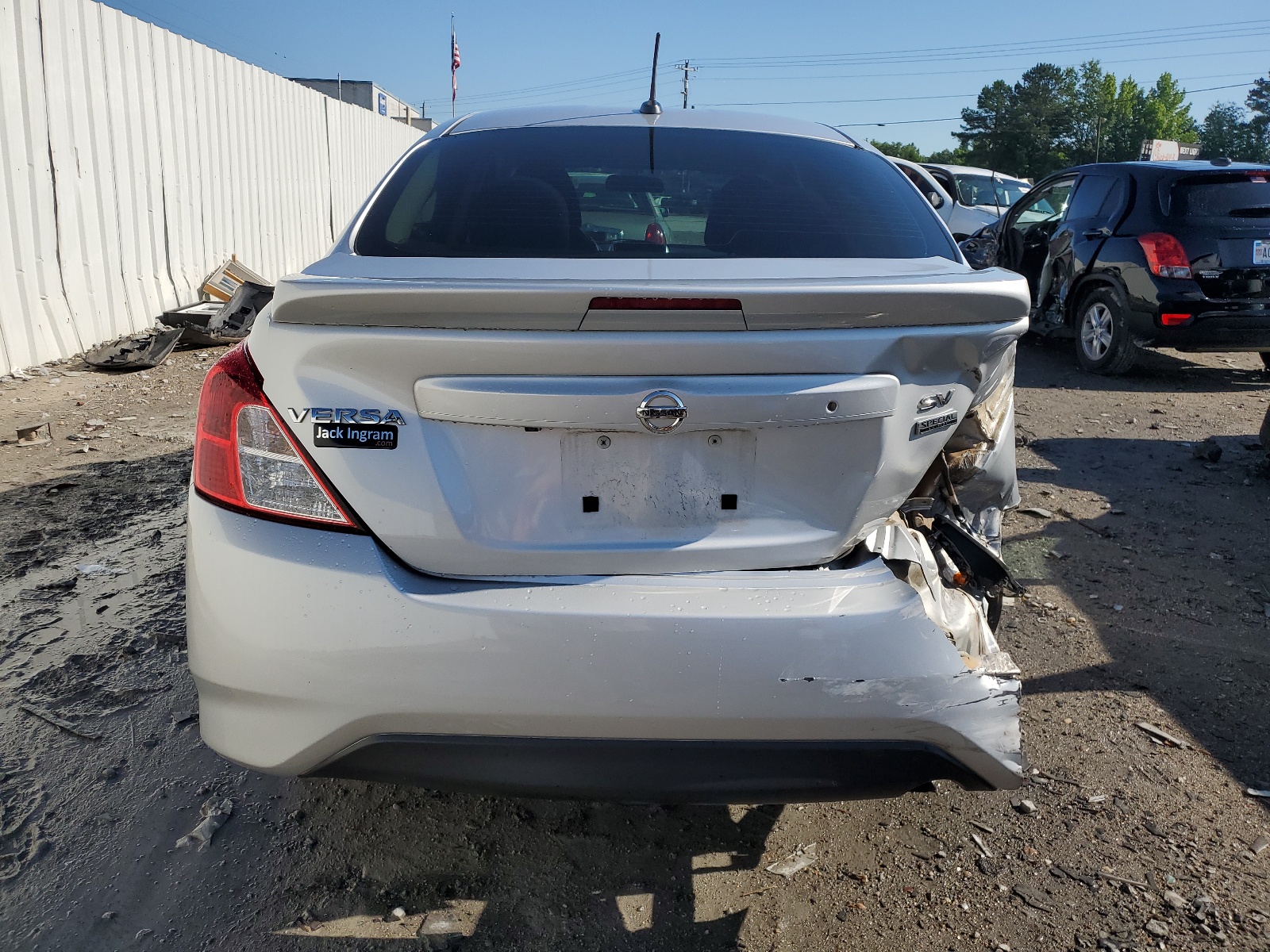 2017 Nissan Versa S vin: 3N1CN7AP3HL855876