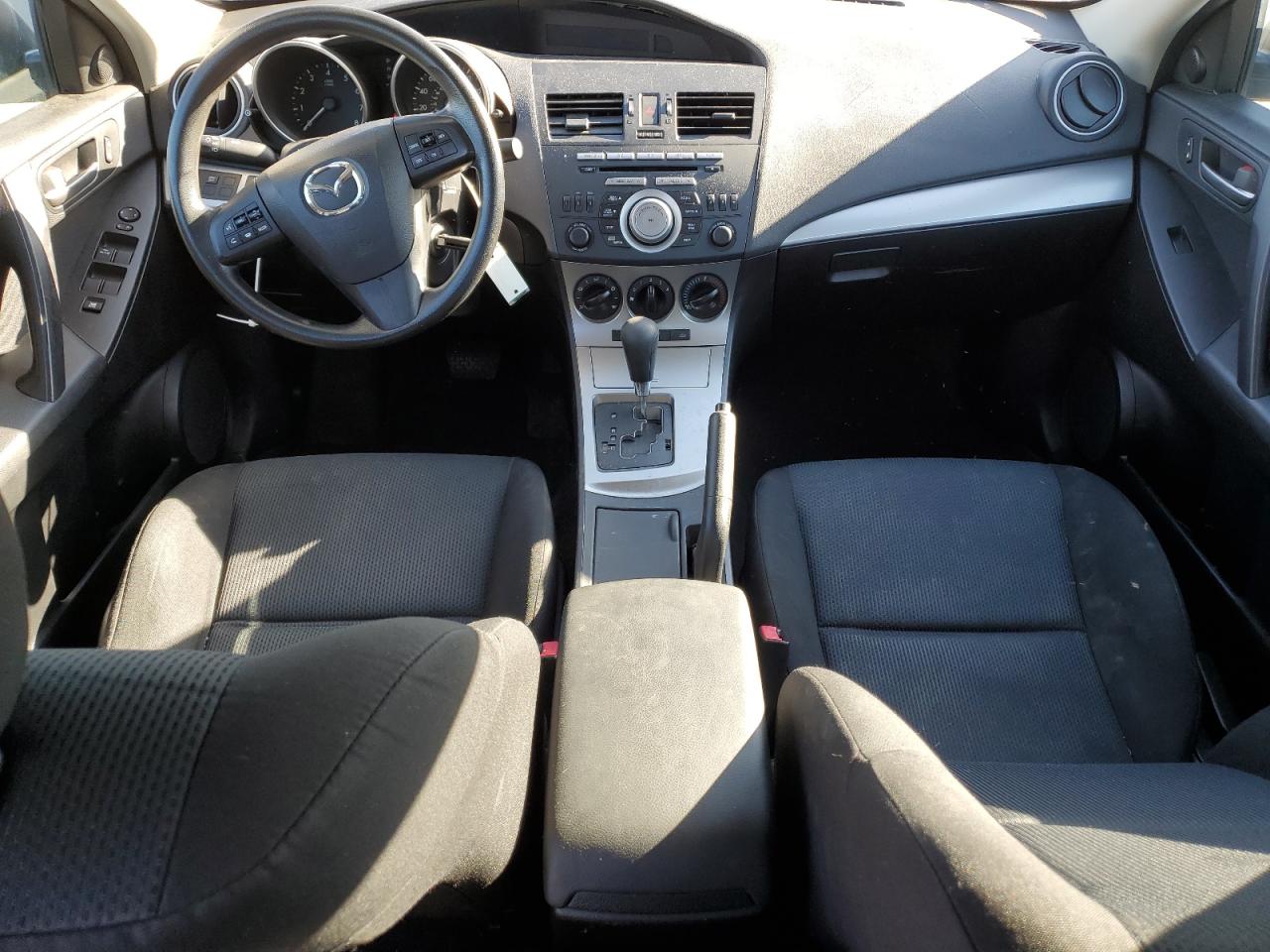 JM1BL1VG4B1492167 2011 Mazda 3 I