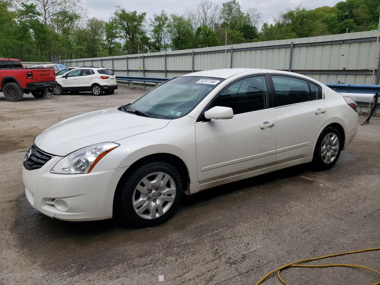 2012 Nissan Altima Base იყიდება Ellwood City-ში, PA - Front End