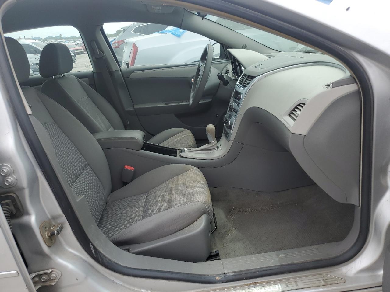 2009 Chevrolet Malibu Ls VIN: 1G1ZG57B59F115817 Lot: 57105184