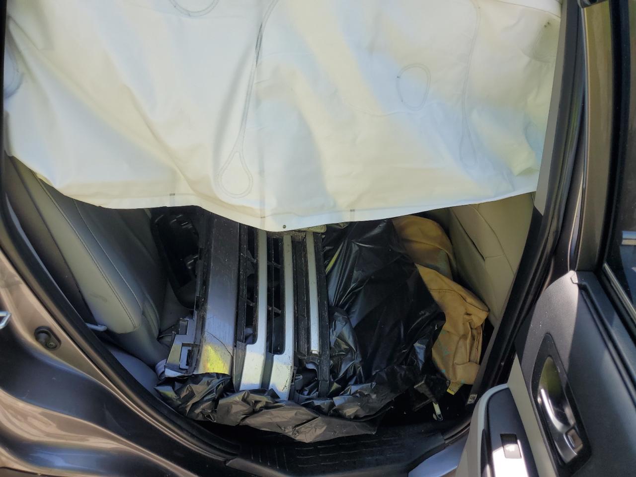 2019 Toyota Highlander Se VIN: 5TDJZRFH5KS613372 Lot: 55813034