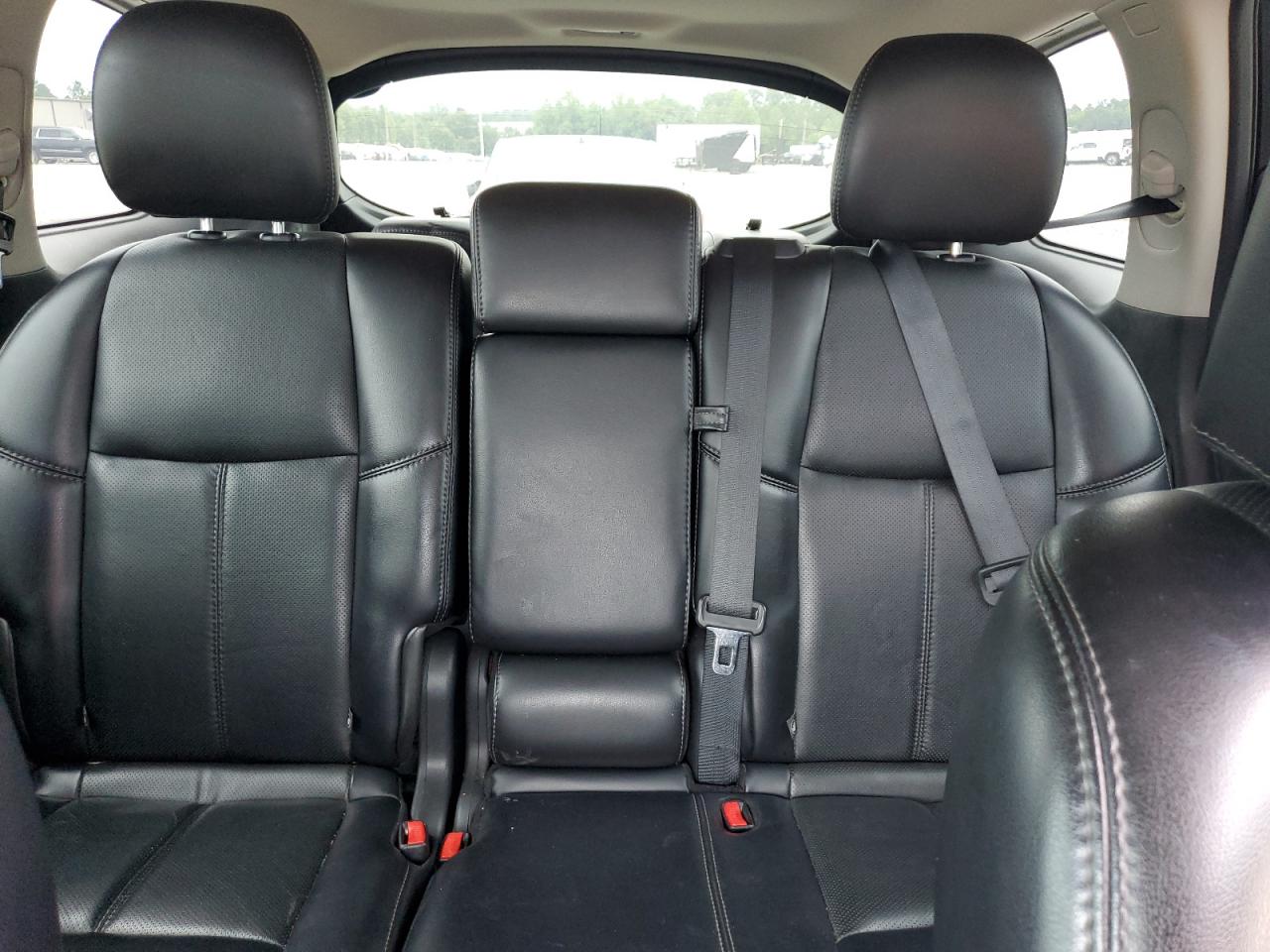 2014 Nissan Pathfinder - Image 10