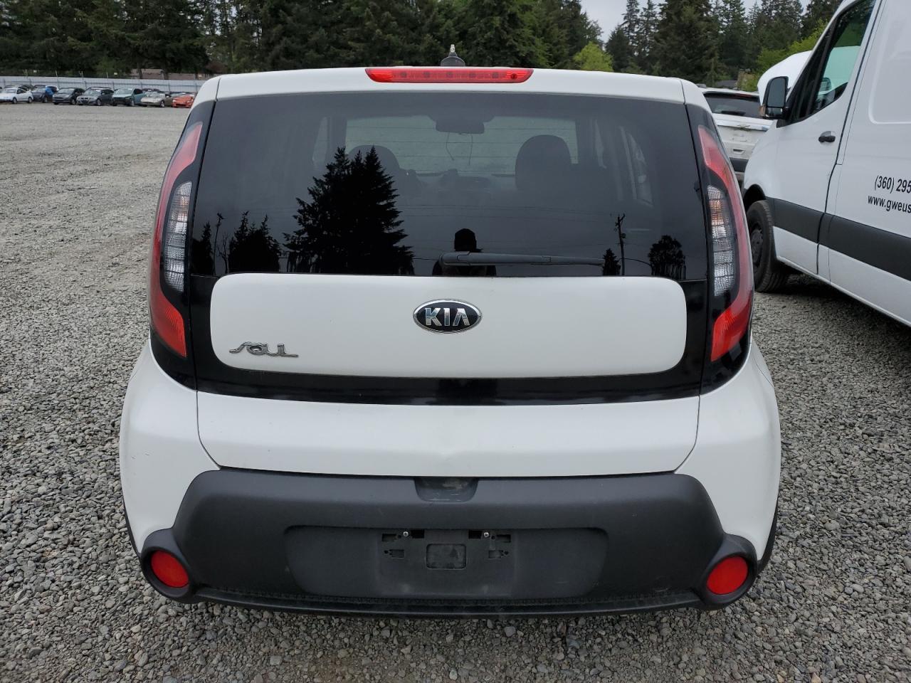 2015 Kia Soul VIN: KNDJN2A29F7204667 Lot: 56475154