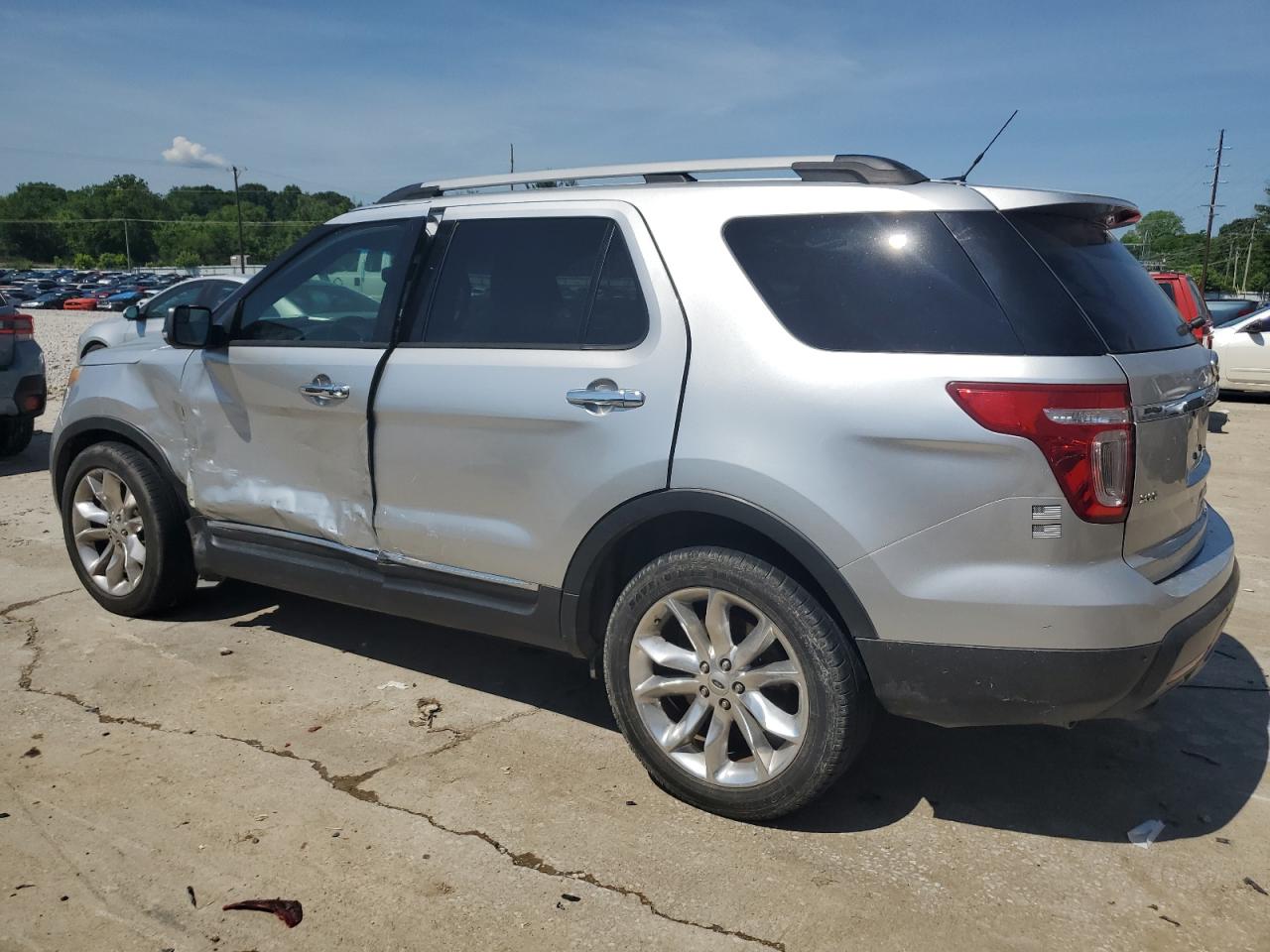 1FM5K7D85FGB66633 2015 FORD EXPLORER - Image 2