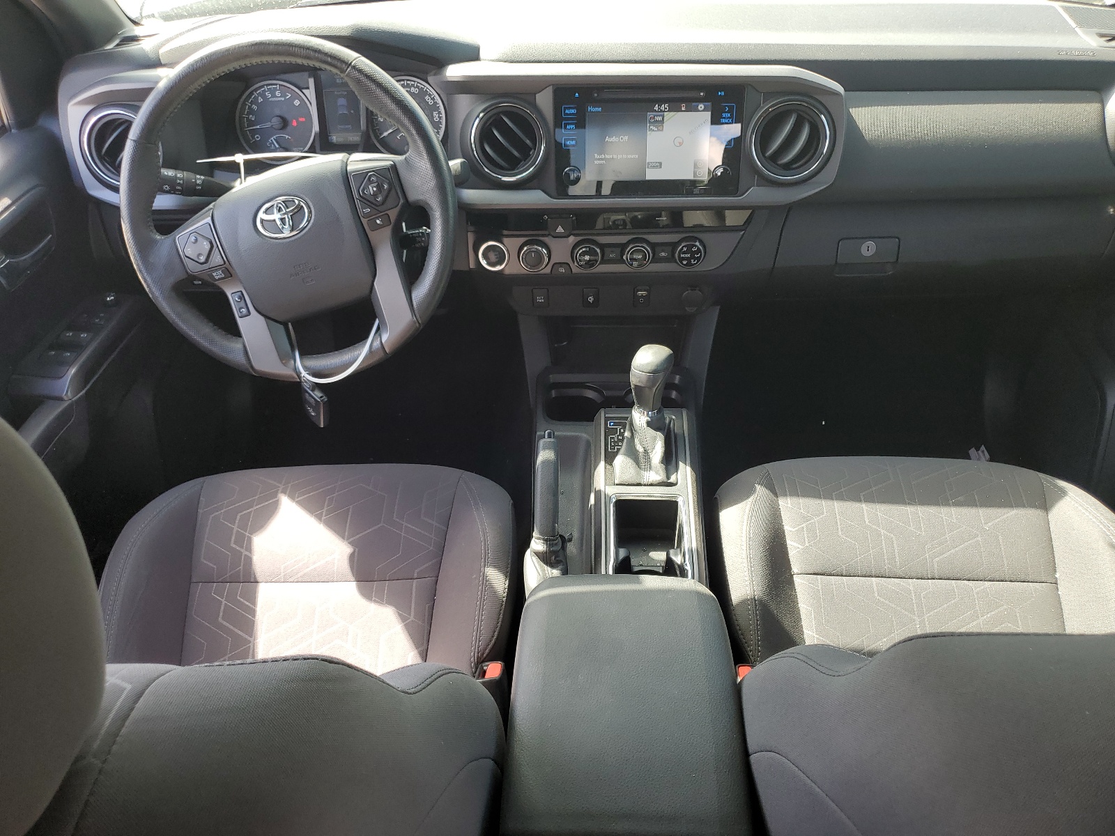 5TFDZ5BN1HX027918 2017 Toyota Tacoma Double Cab