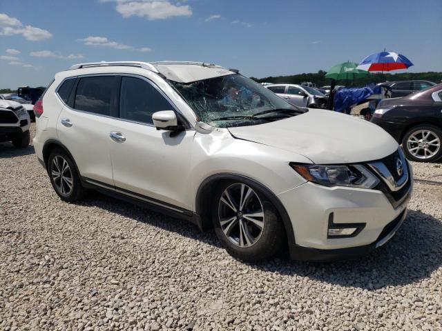  NISSAN ROGUE 2017 White