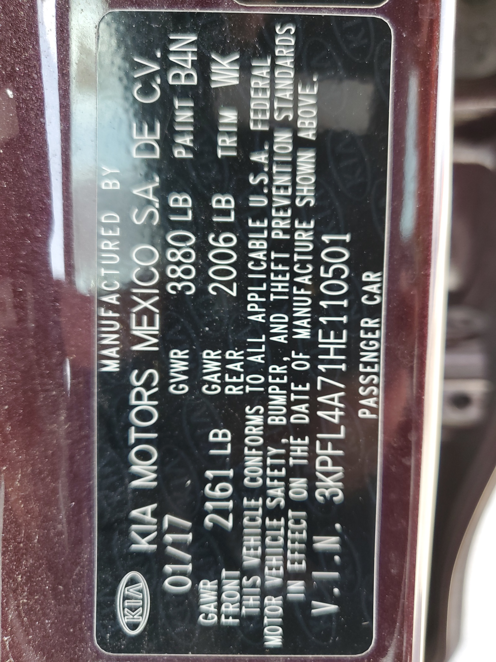 3KPFL4A71HE110501 2017 Kia Forte Lx