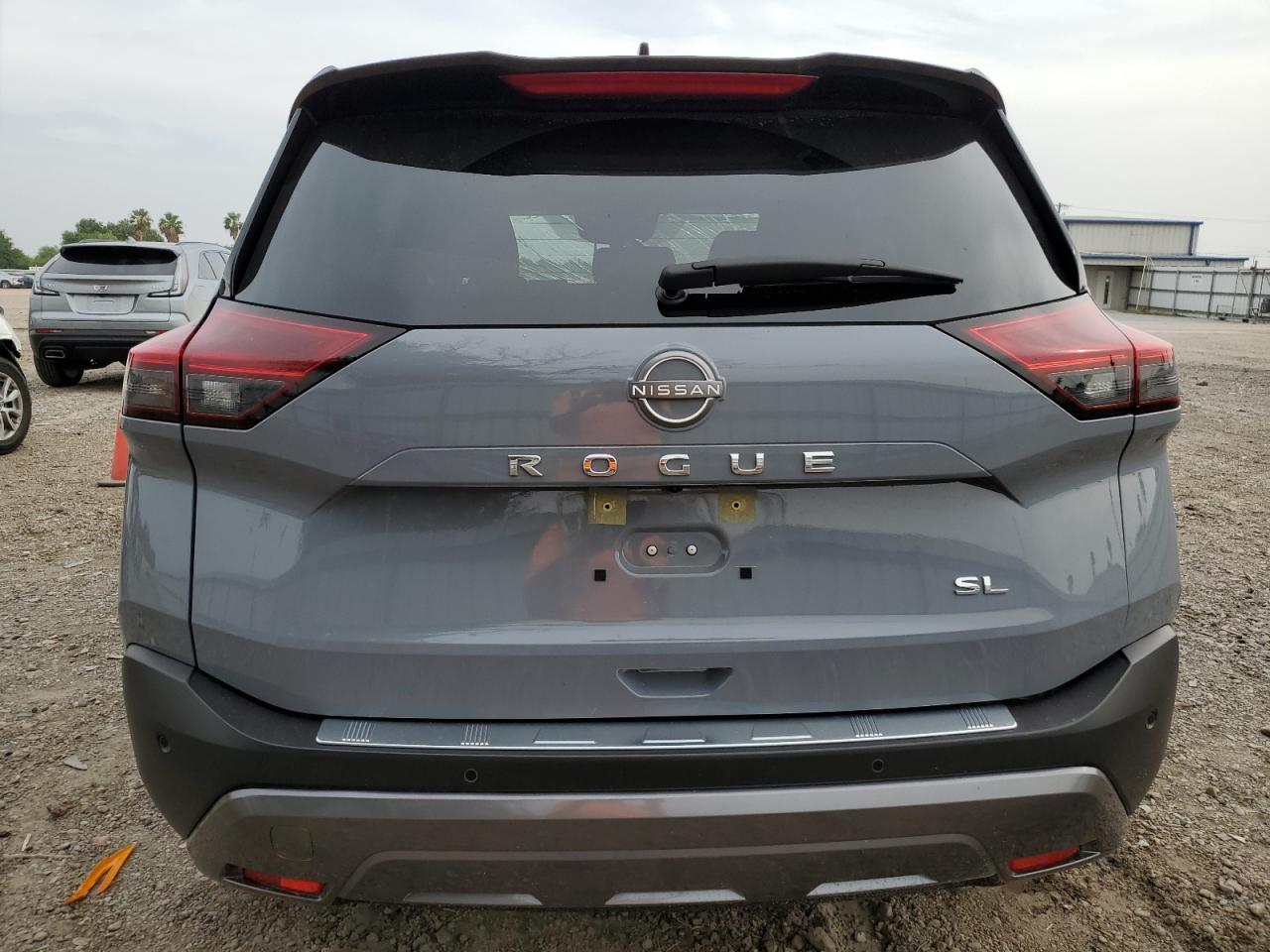 2023 Nissan Rogue - Image 6