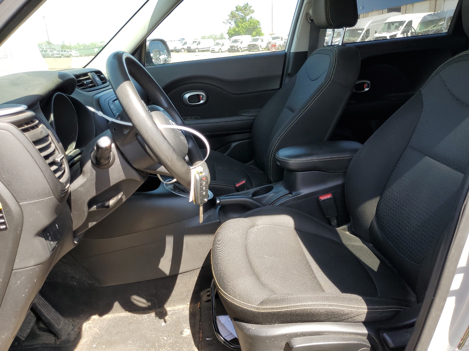 KNDJP3A52G7856445 2016 Kia Soul +