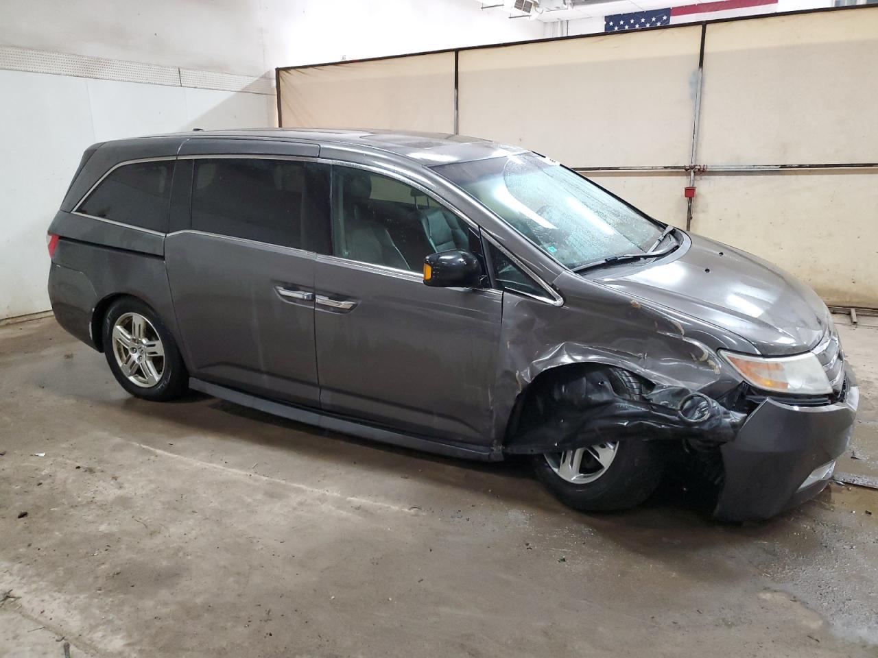 2011 Honda Odyssey - Image 4
