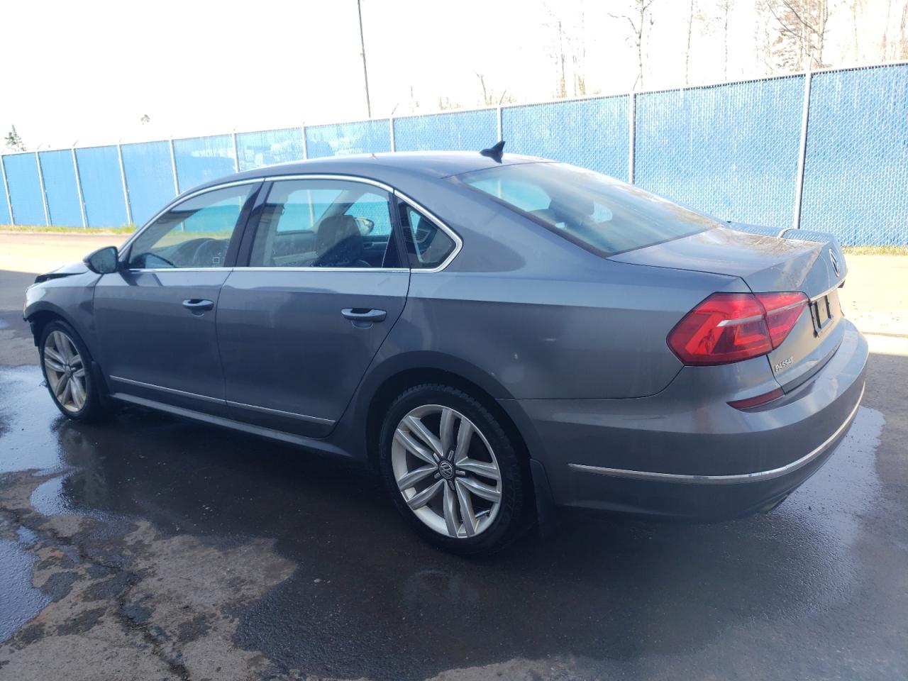 1VWCS7A35GC035194 2016 VOLKSWAGEN PASSAT - Image 2