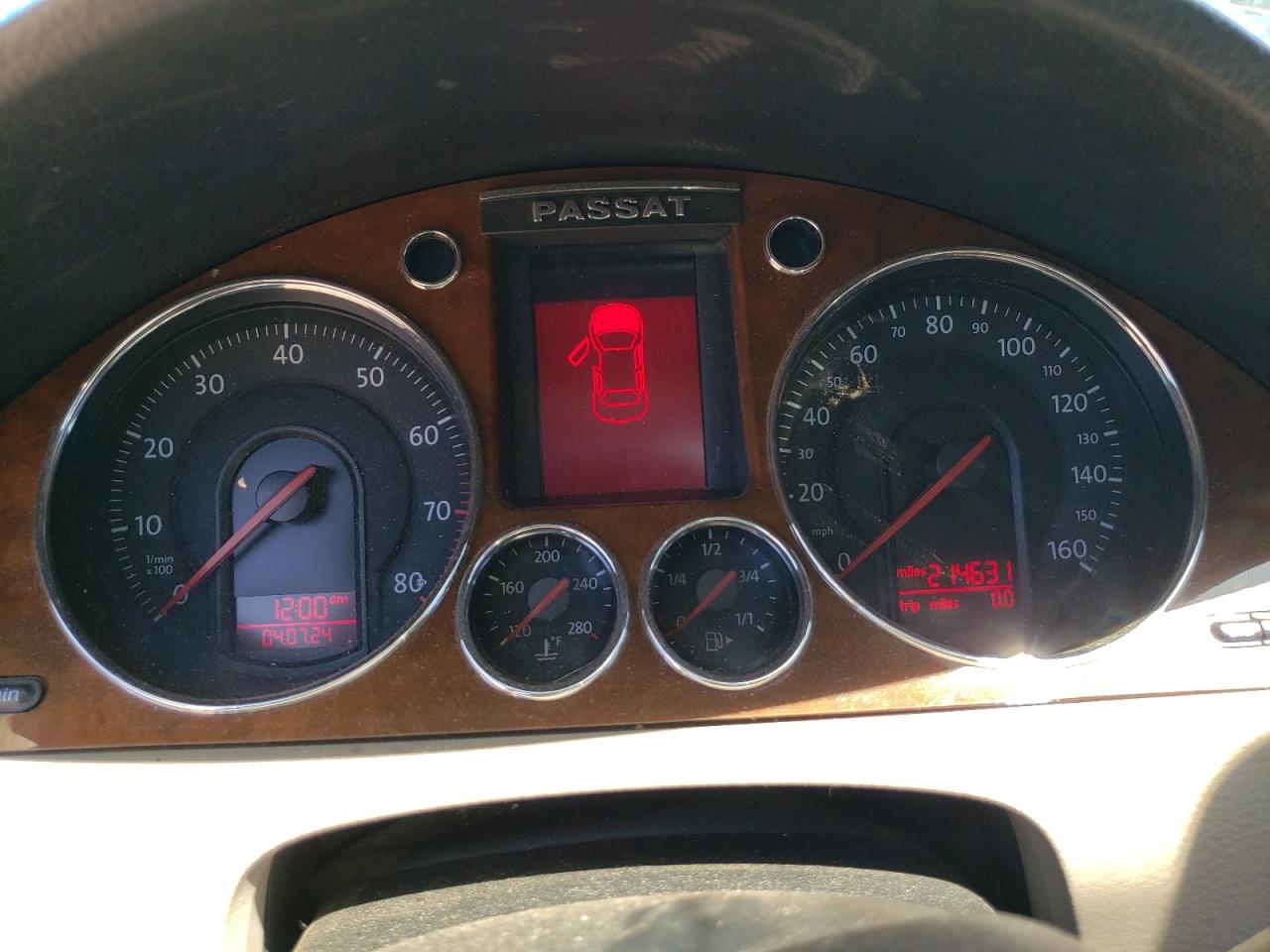 2008 Volkswagen Passat Wagon Lux VIN: WVWTK93C48E090351 Lot: 55560994