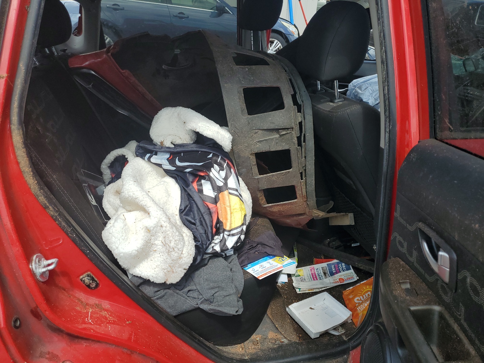 KNDJT2A67C7441209 2012 Kia Soul +