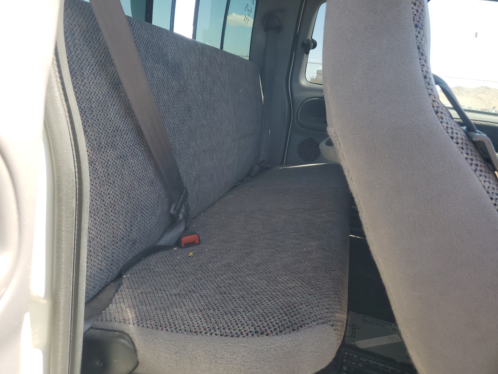 3B7KF236XYG113416 2000 Dodge Ram 2500