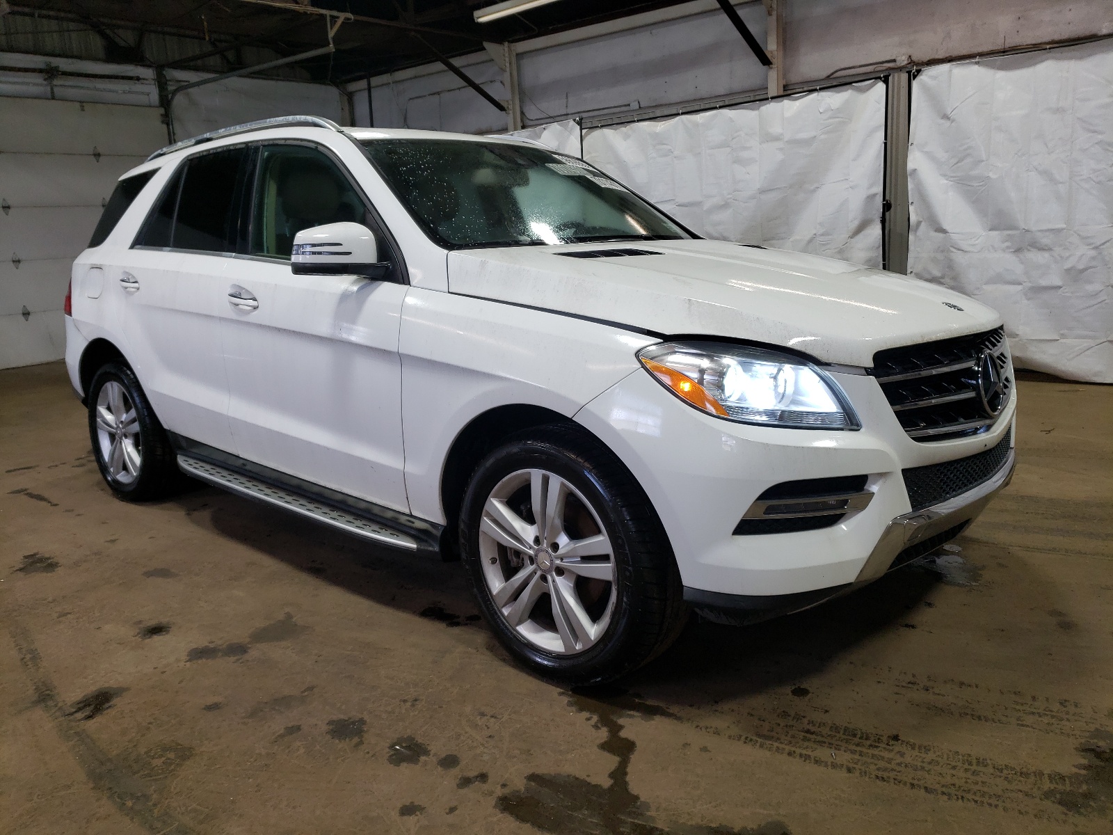 2015 Mercedes-Benz Ml 350 4Matic vin: 4JGDA5HB4FA511050