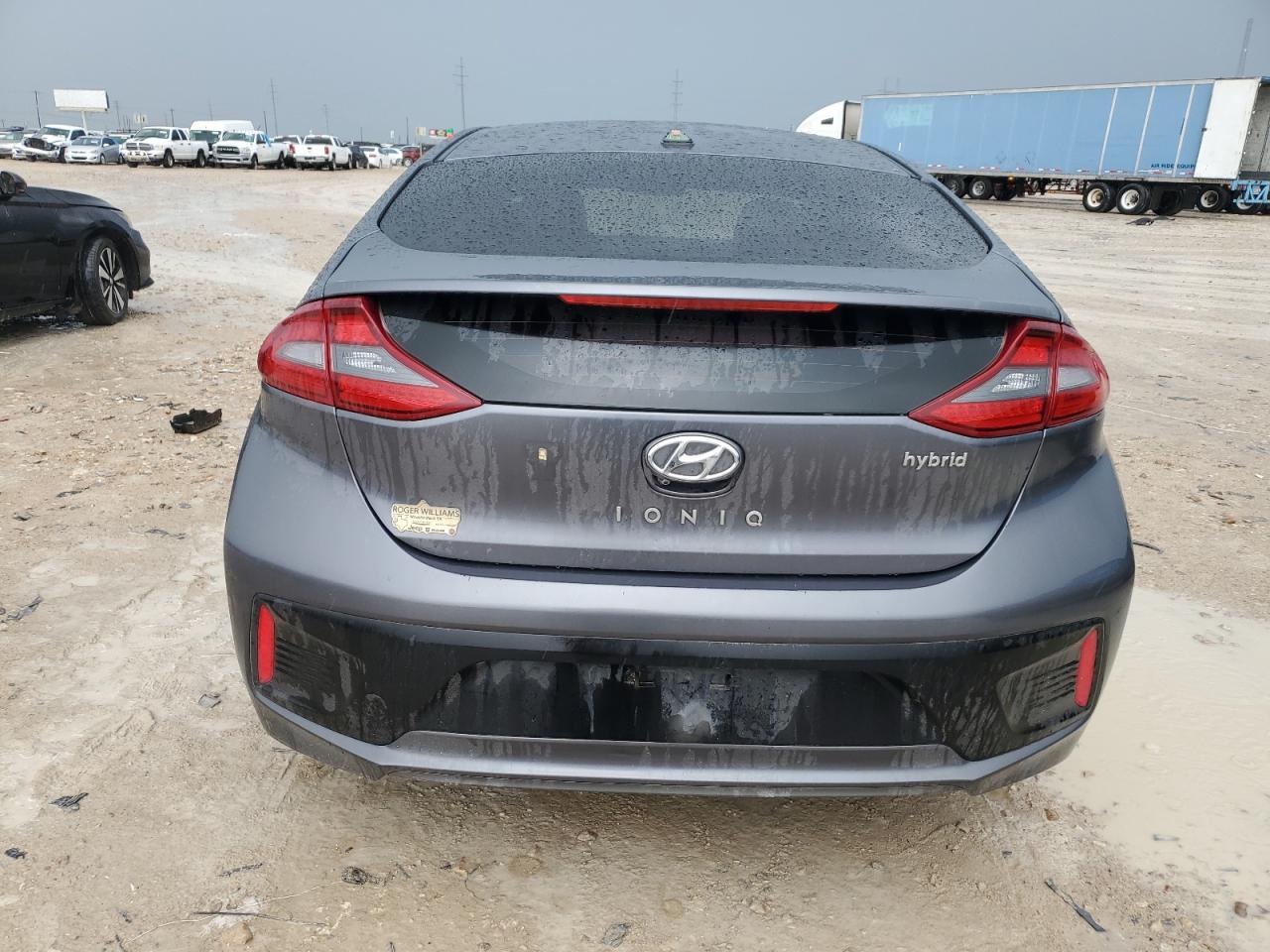 2018 Hyundai Ioniq Limited VIN: KMHC85LC0JU077658 Lot: 56616654