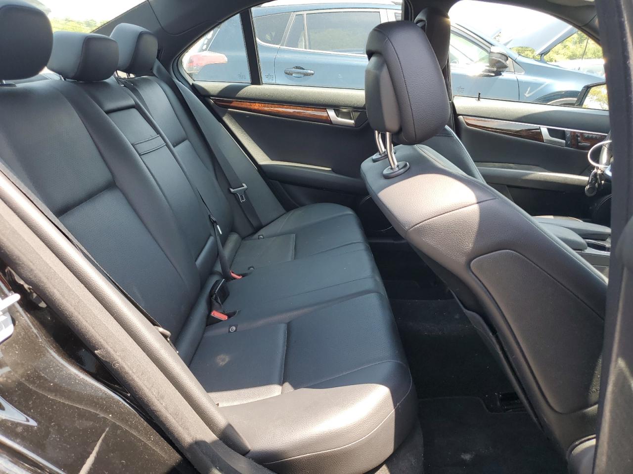 2013 Mercedes-Benz C 300 4Matic VIN: WDDGF8AB6DR275780 Lot: 55628734