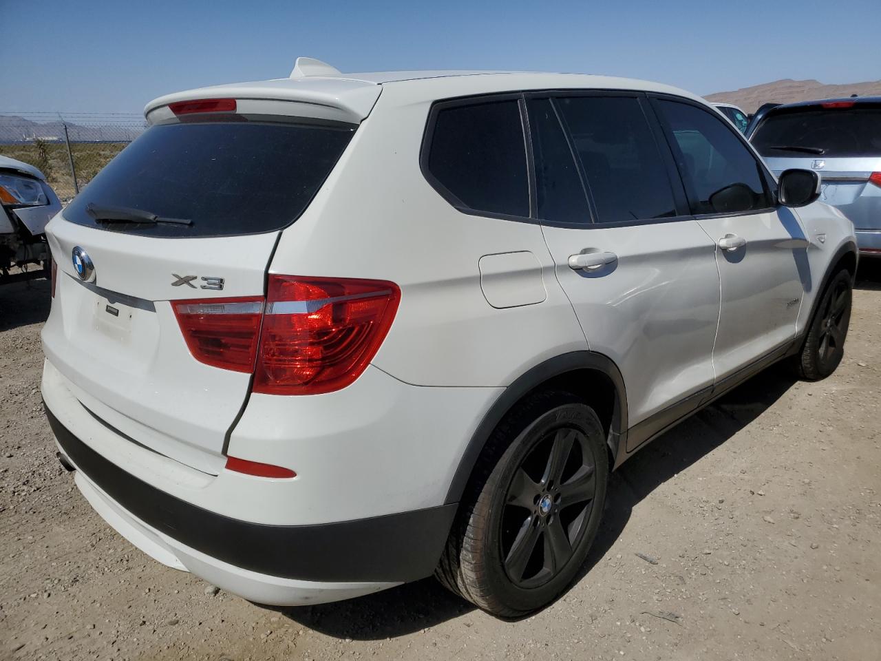2013 BMW X3 - Image 3