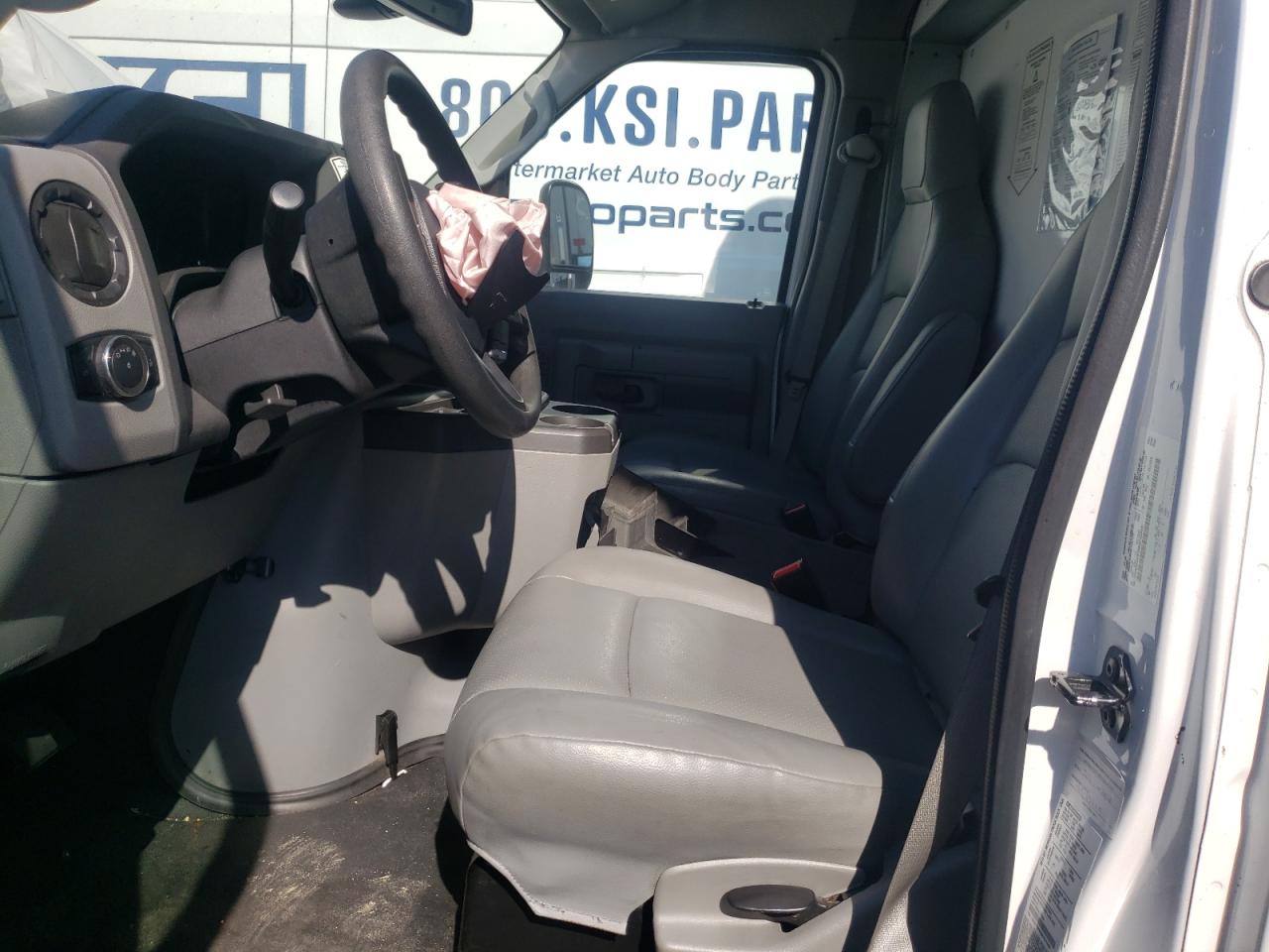 2021 Ford Econoline E350 Super Duty Cutaway Van VIN: 1FDWE3FN5MDC22995 Lot: 55543554