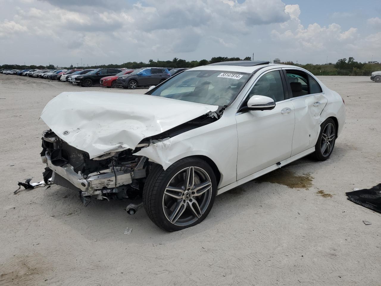 WDDZF4JB1KA573182 2019 MERCEDES-BENZ E CLASS - Image 1