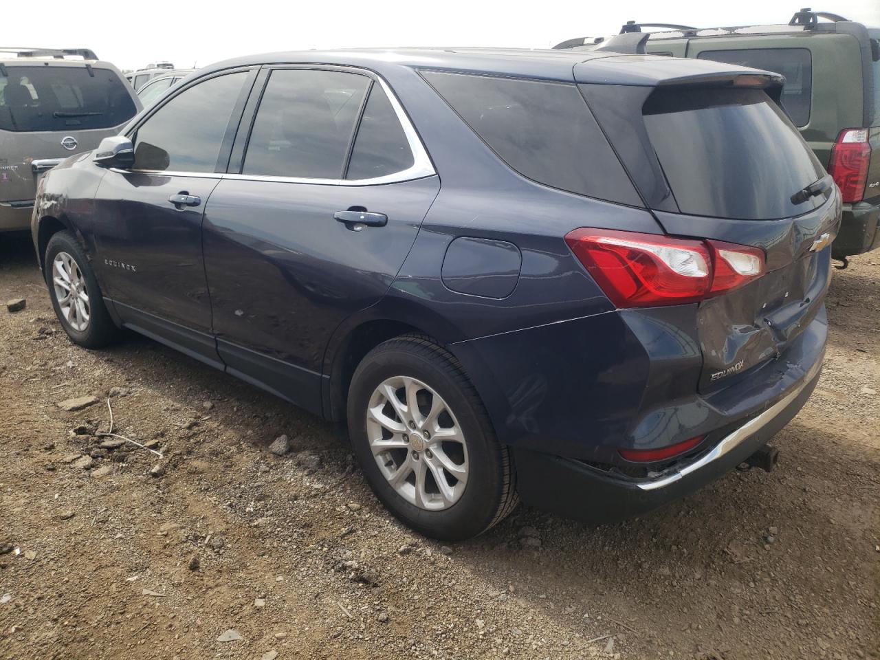 3GNAXJEV8JL409353 2018 Chevrolet Equinox Lt