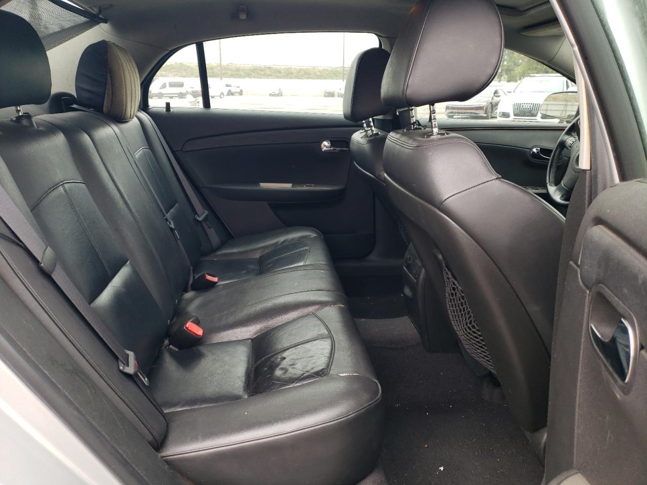 2011 Chevrolet Malibu - Image 11