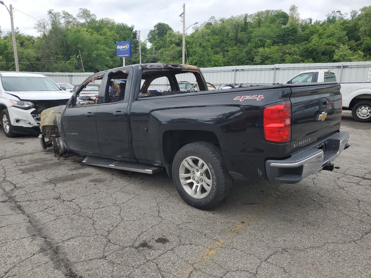 2014 Chevrolet Silverado - Image 2
