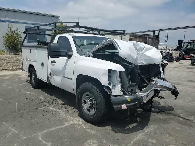 2009 Chevrolet Silverado C2500 Heavy Duty VIN: 1GBHC44K19E123193 Lot: 54642594