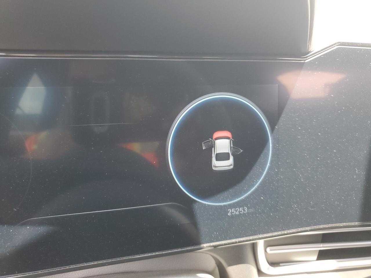 2024 Hyundai Elantra - Image 9