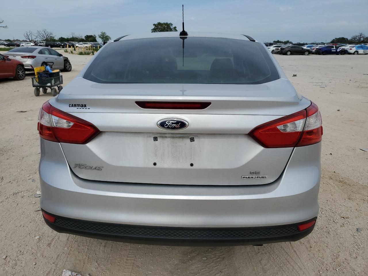 2013 Ford Focus Se VIN: 1FADP3F26DL137882 Lot: 55527544