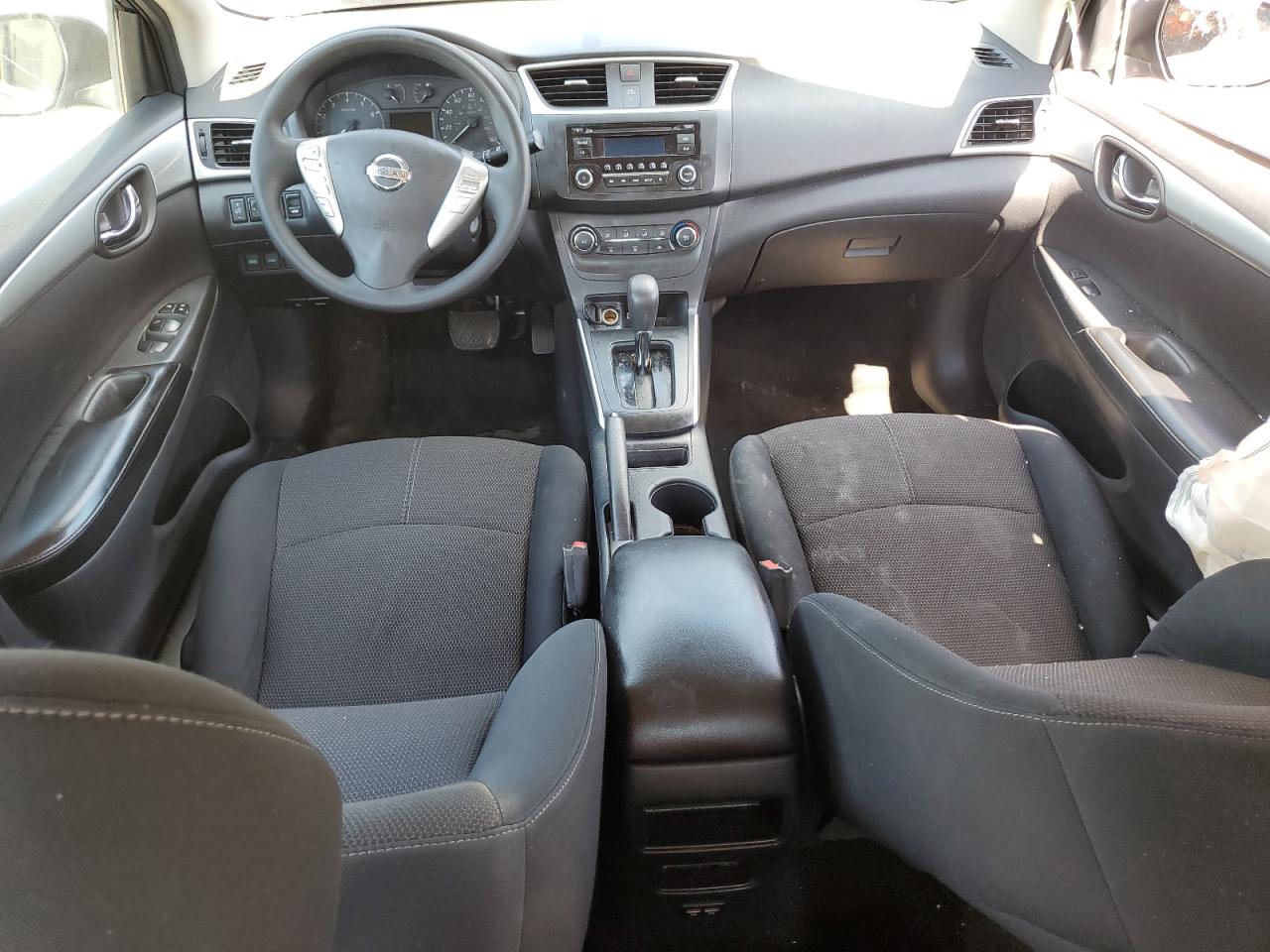 2017 Nissan Sentra - Image 8