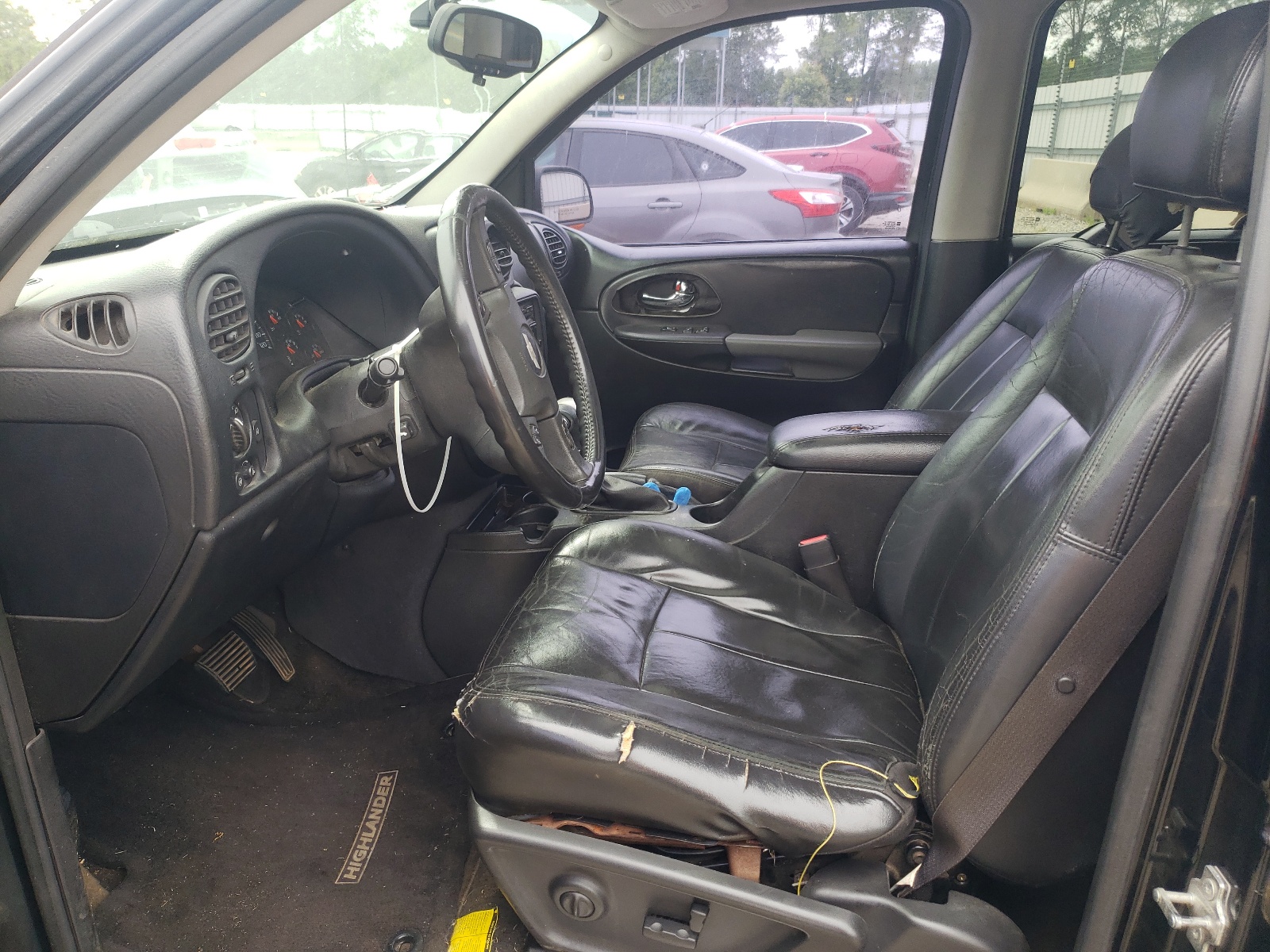 1GNDT13S652254942 2005 Chevrolet Trailblazer Ls