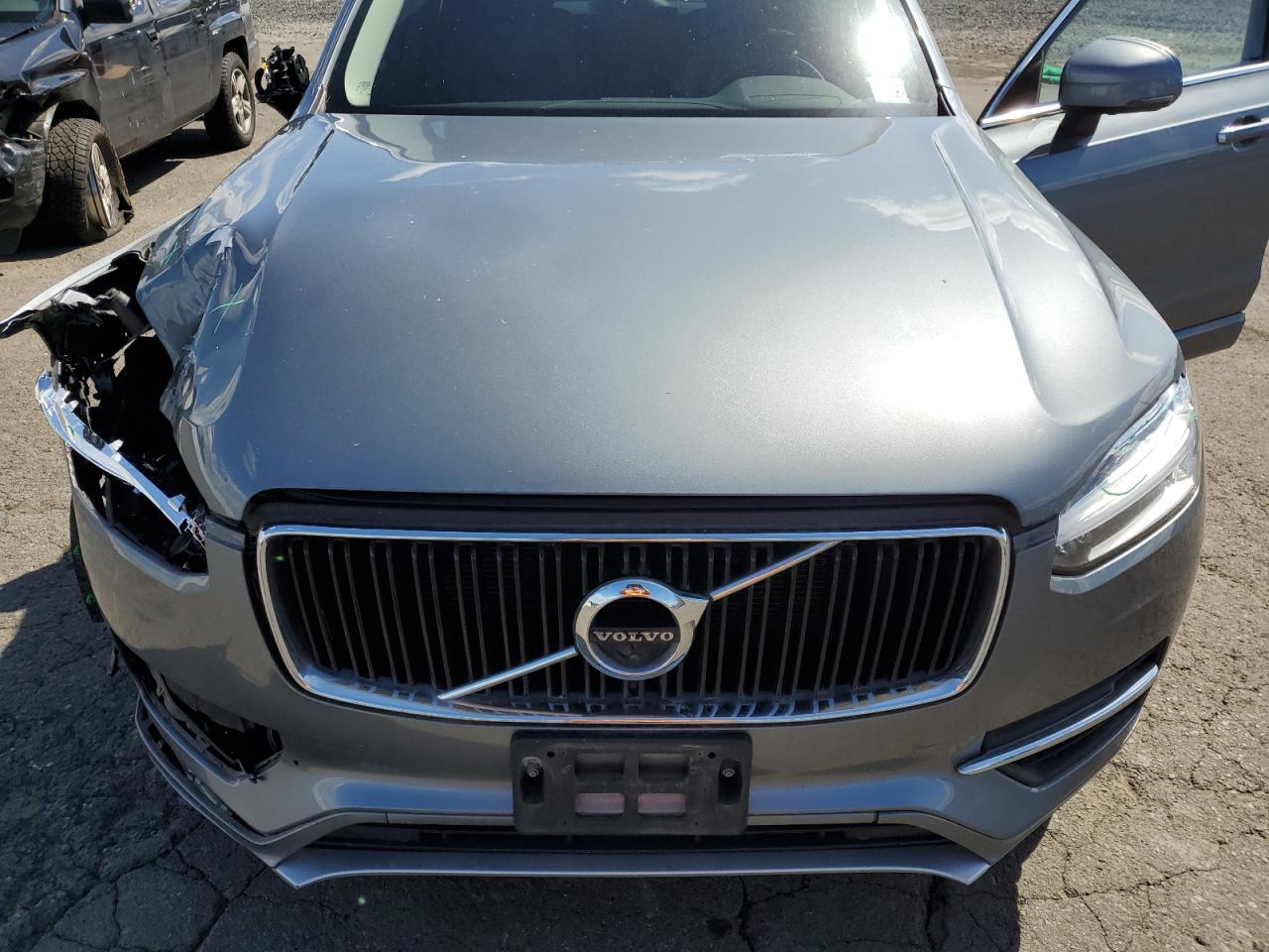 2018 Volvo Xc90 T5 VIN: YV4102PK1J1343223 Lot: 55550574