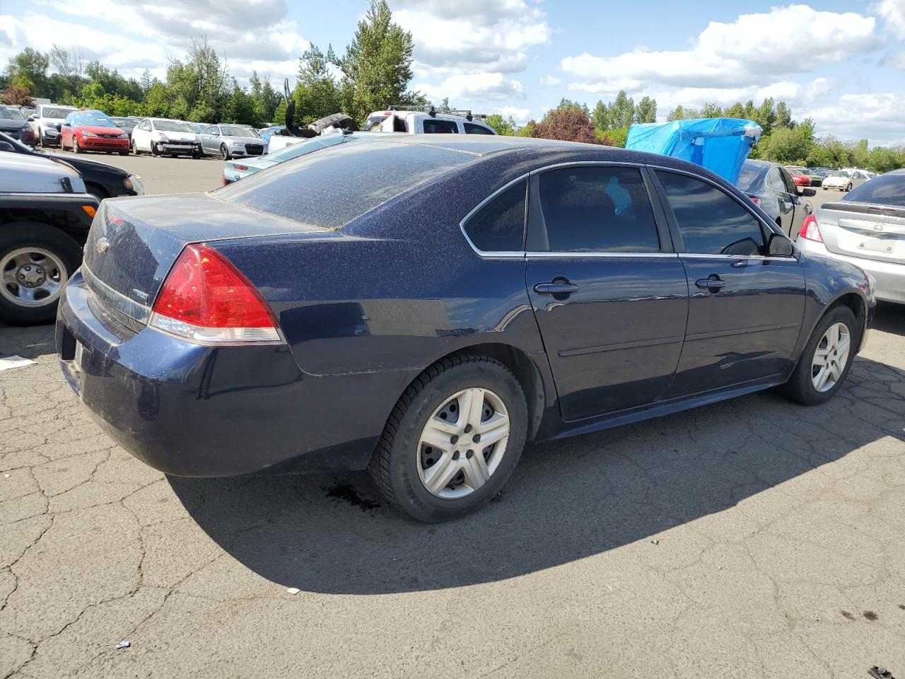2011 Chevrolet Impala - Image 3