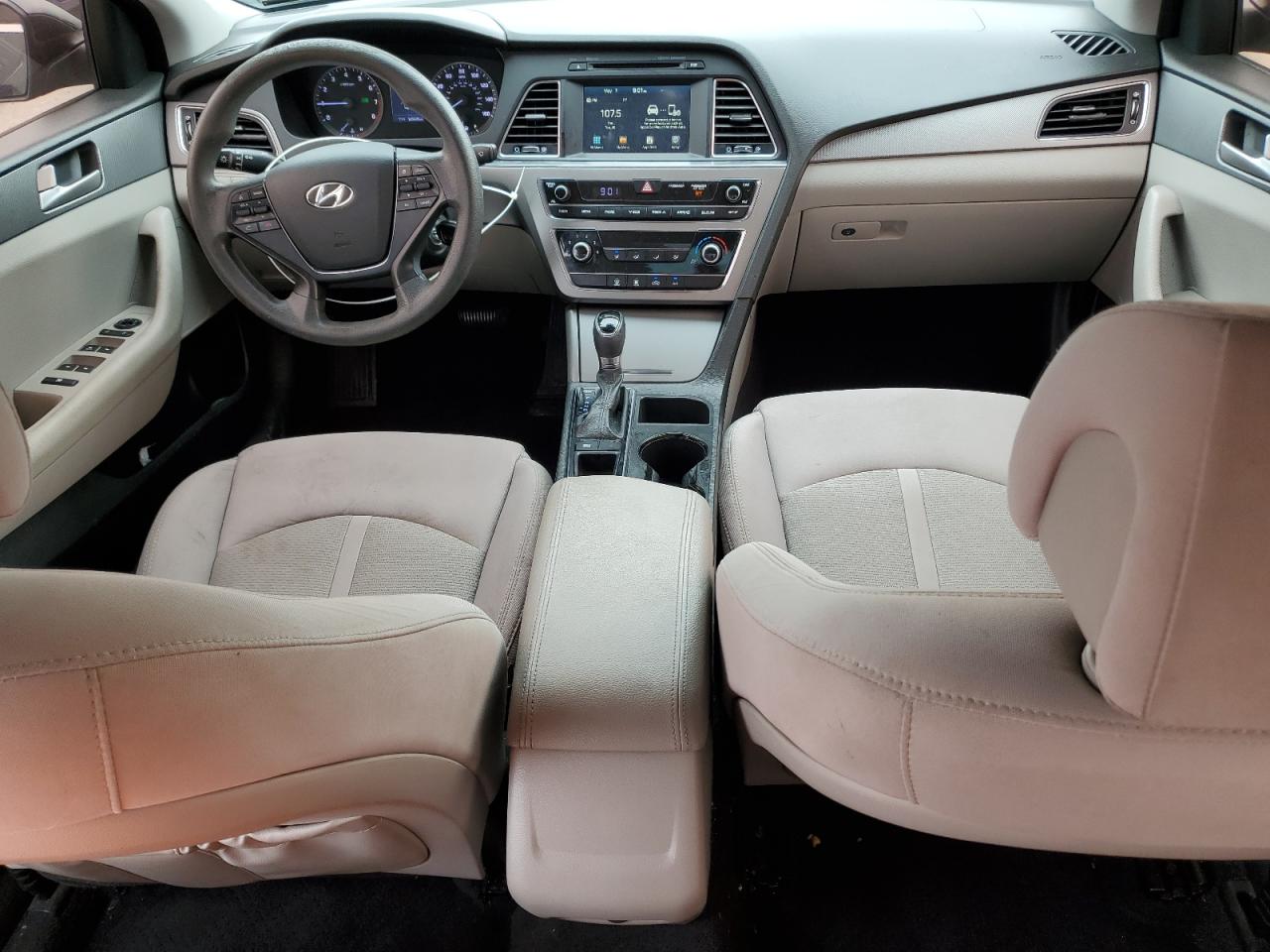 2016 Hyundai Sonata Se VIN: 5NPE24AF3GH285204 Lot: 53630124